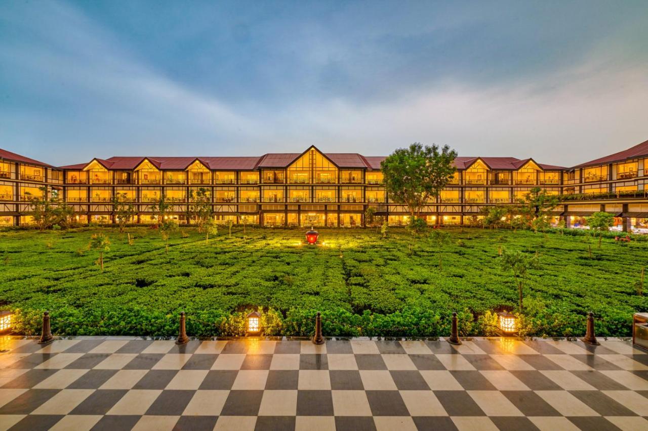 Mayfair Tea Resort Shiliguri Exterior foto