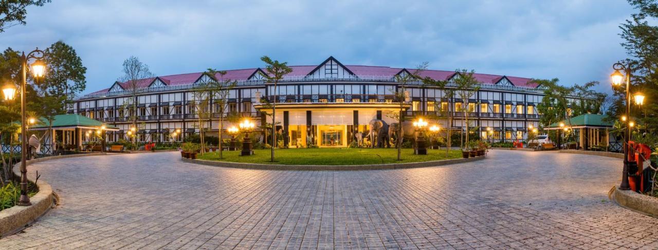 Mayfair Tea Resort Shiliguri Exterior foto